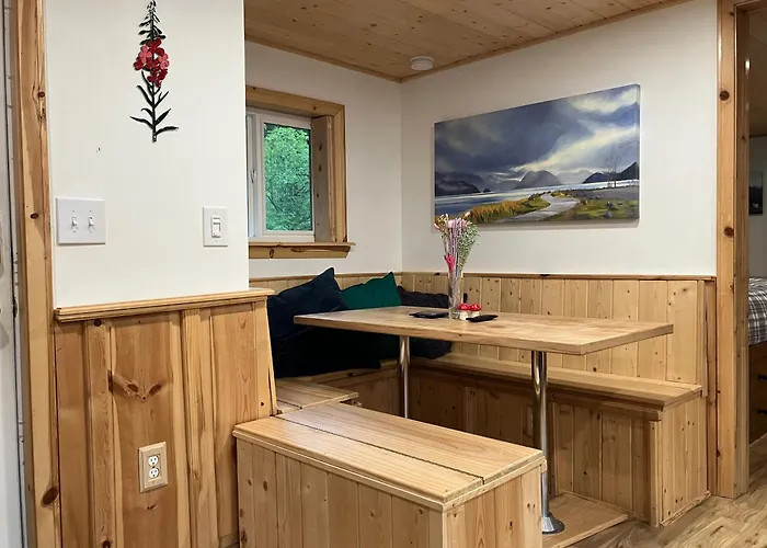 Two Lakes Guesthouse